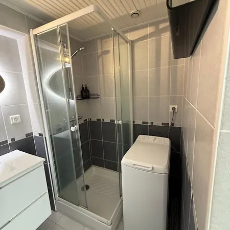 Studio Mezzanine- 10 Min Plage- Parking Gratuit Apartment Les Sables-d'Olonne