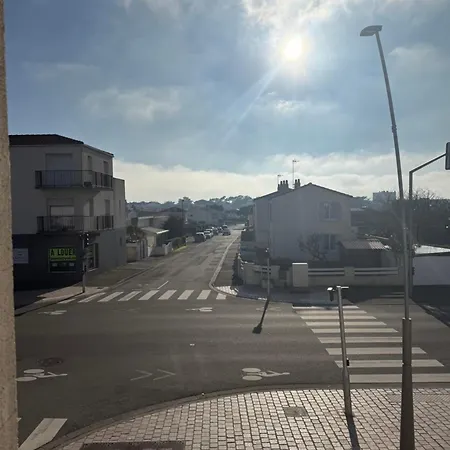 Mezzanine- 10 Min Plage- Parking Gratuit Apartment *